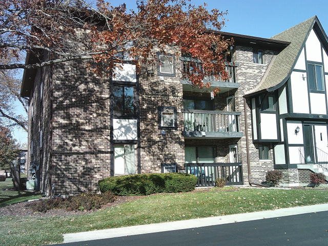 4855 W 137th Street #C01, Crestwood, IL 60418