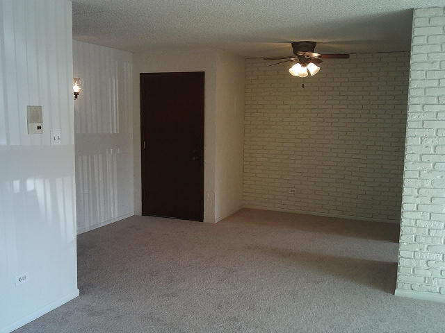 4855 W 137th Street #C01, Crestwood, IL 60418