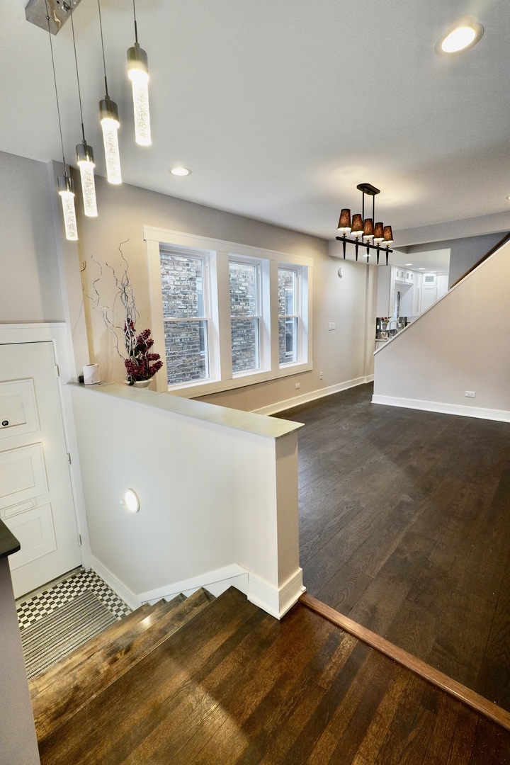 8734 S Honore Street, Chicago, IL 60620