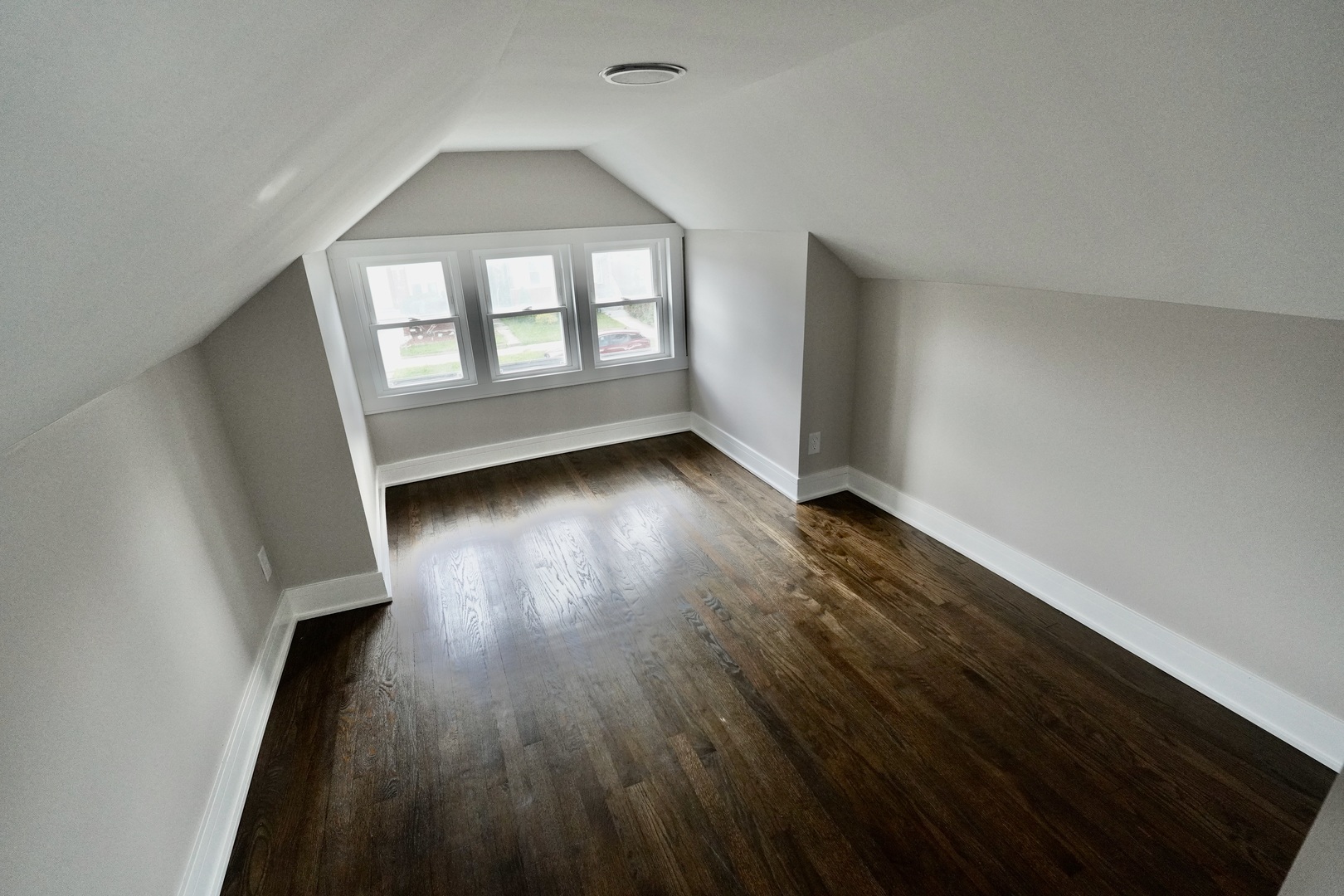 8734 S Honore Street, Chicago, IL 60620