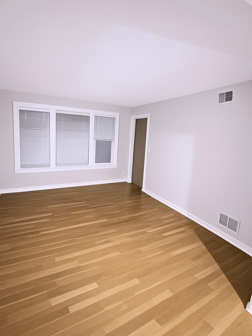 4701 N Kilbourn Avenue #2, Chicago, IL 60630