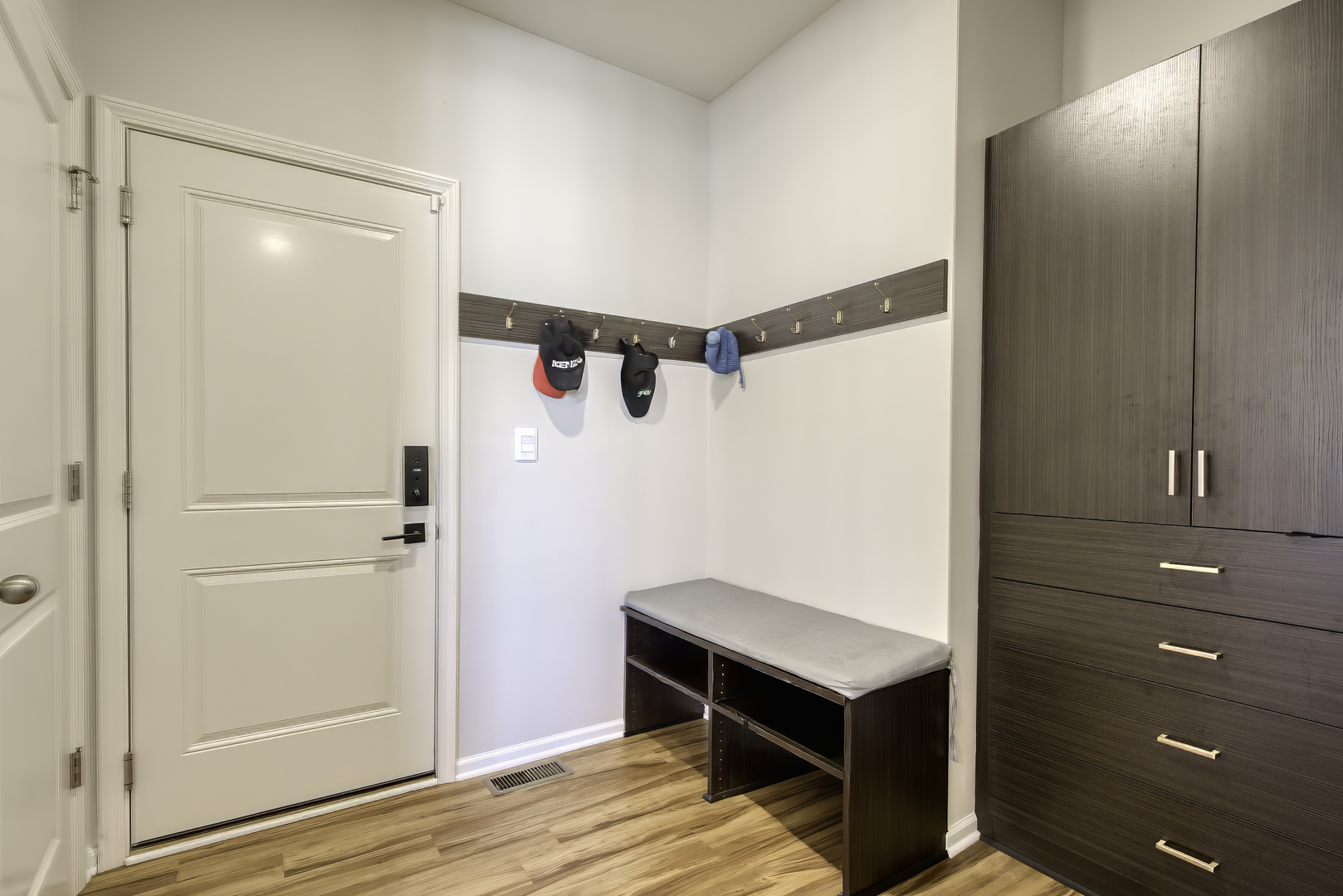 Plainfield, IL 60586