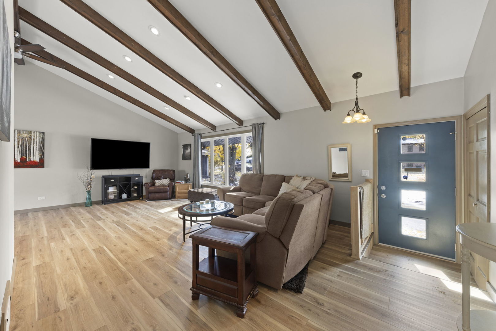 30W214 BRIAR Lane, Naperville, IL 60563