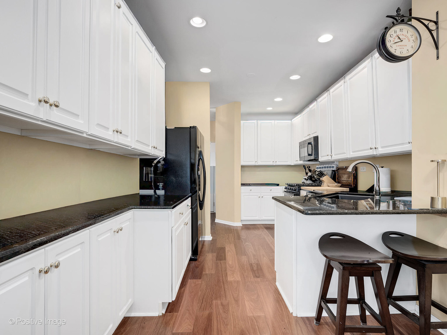 31104 Carpenter Court, Warrenville, IL 60555