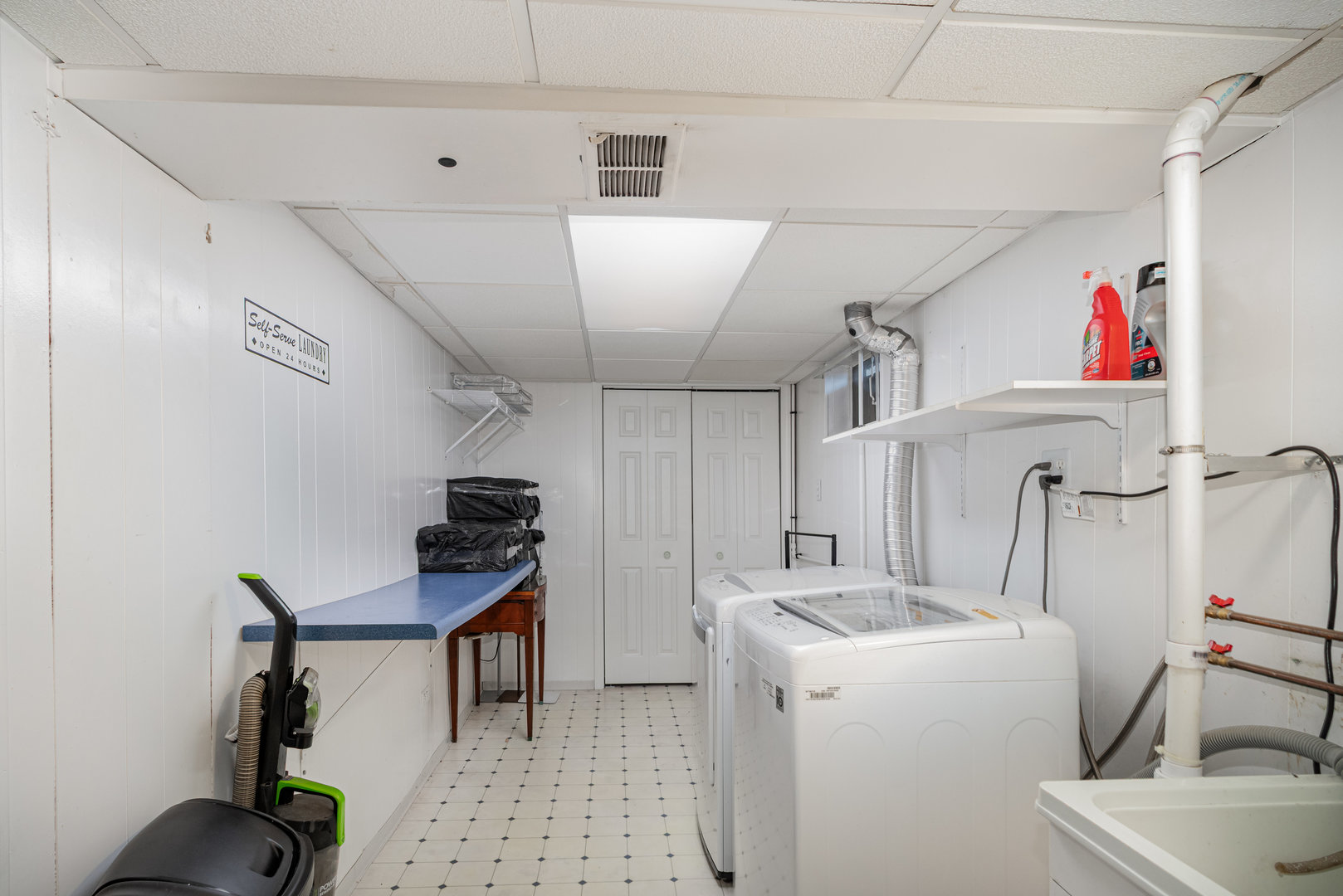 30W359 Wiant Road, West Chicago, IL 60185