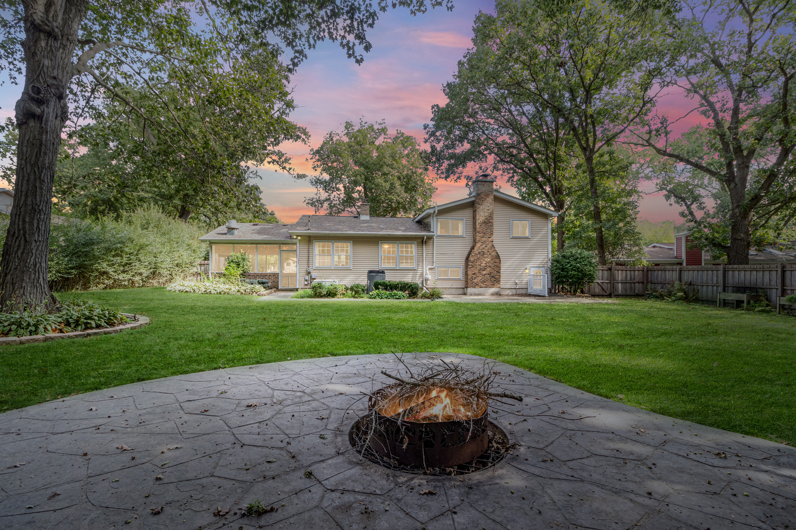 30W359 Wiant Road, West Chicago, IL 60185