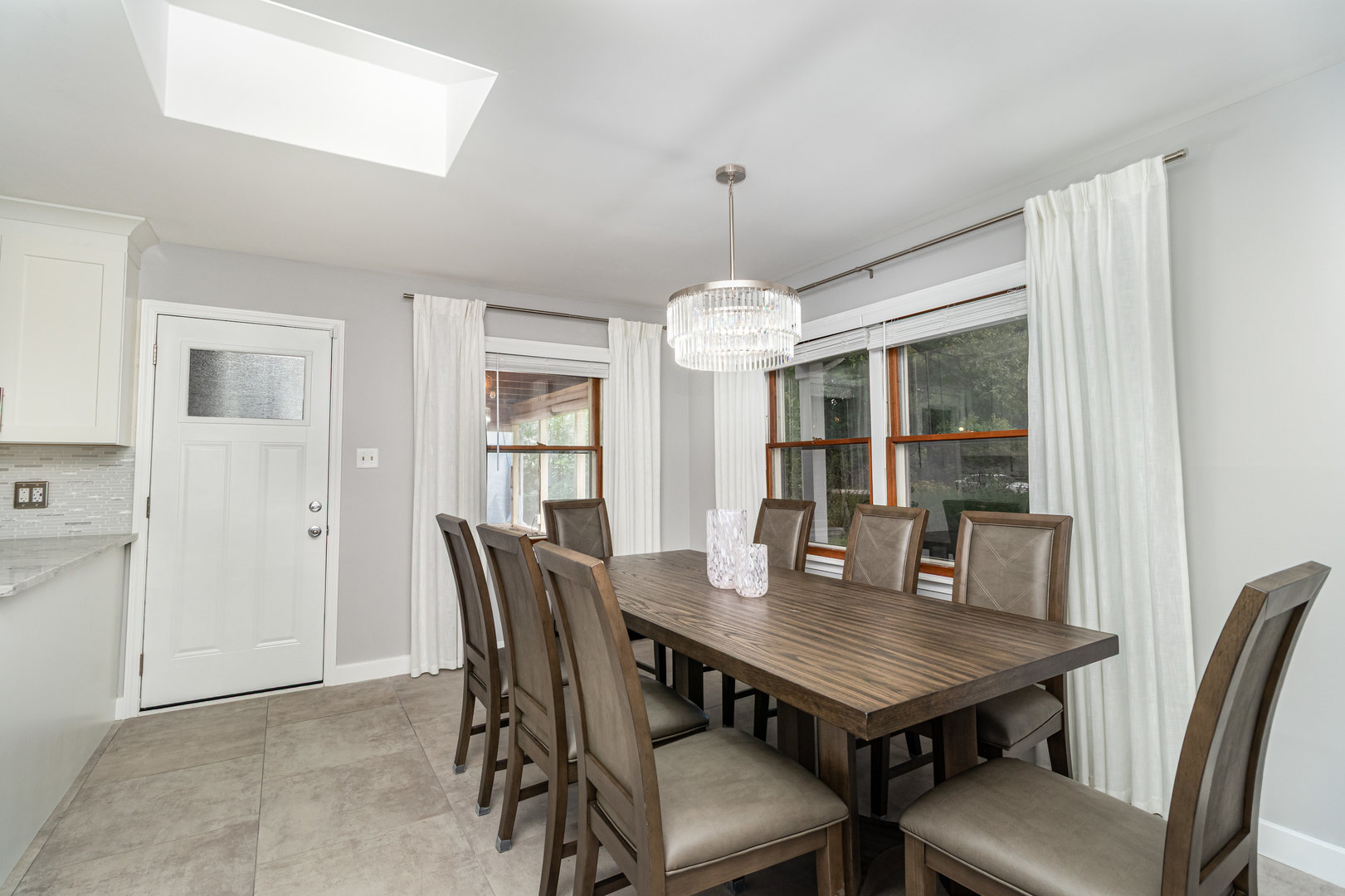 30W359 Wiant Road, West Chicago, IL 60185