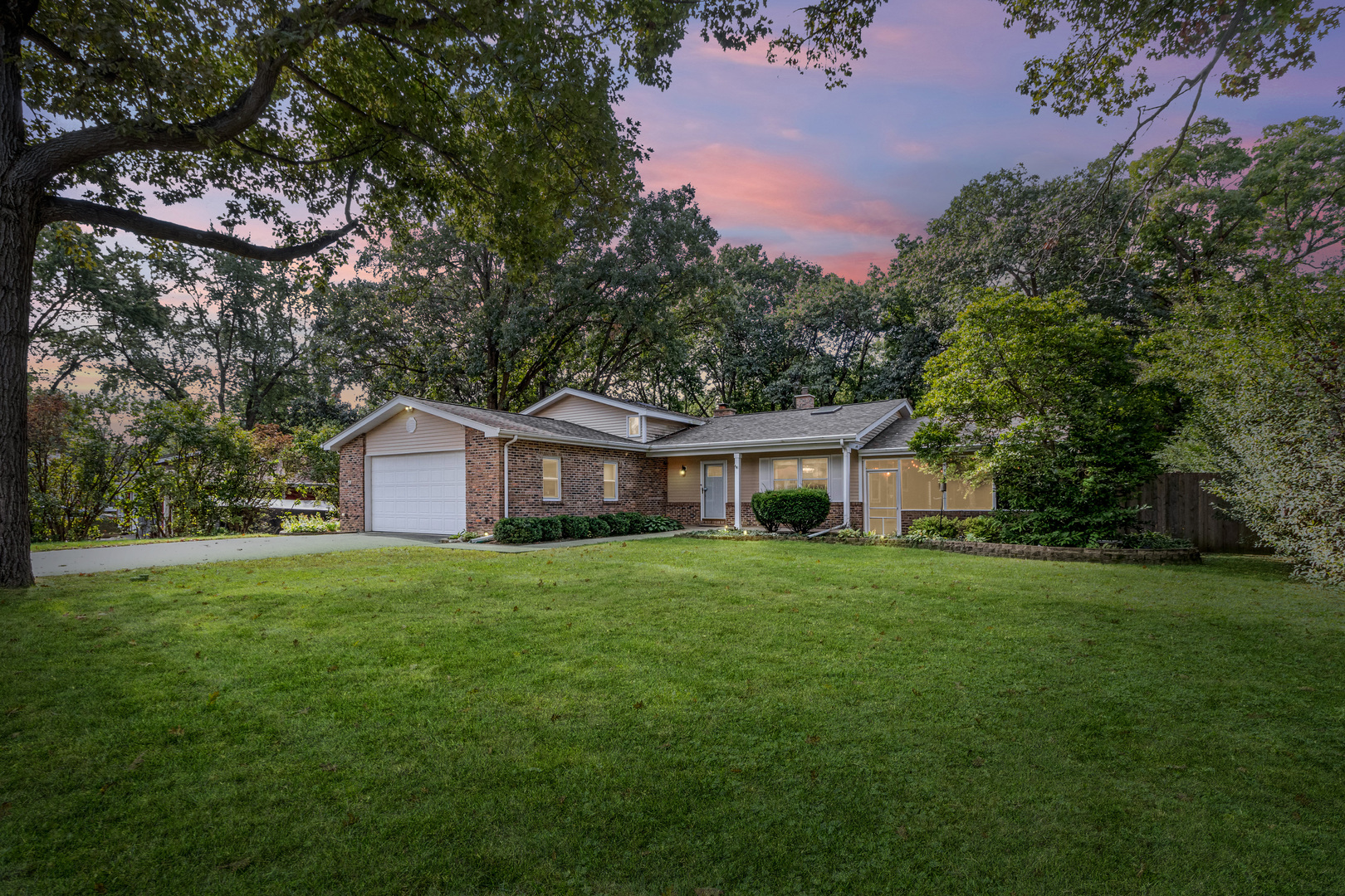 30W359 Wiant Road, West Chicago, IL 60185