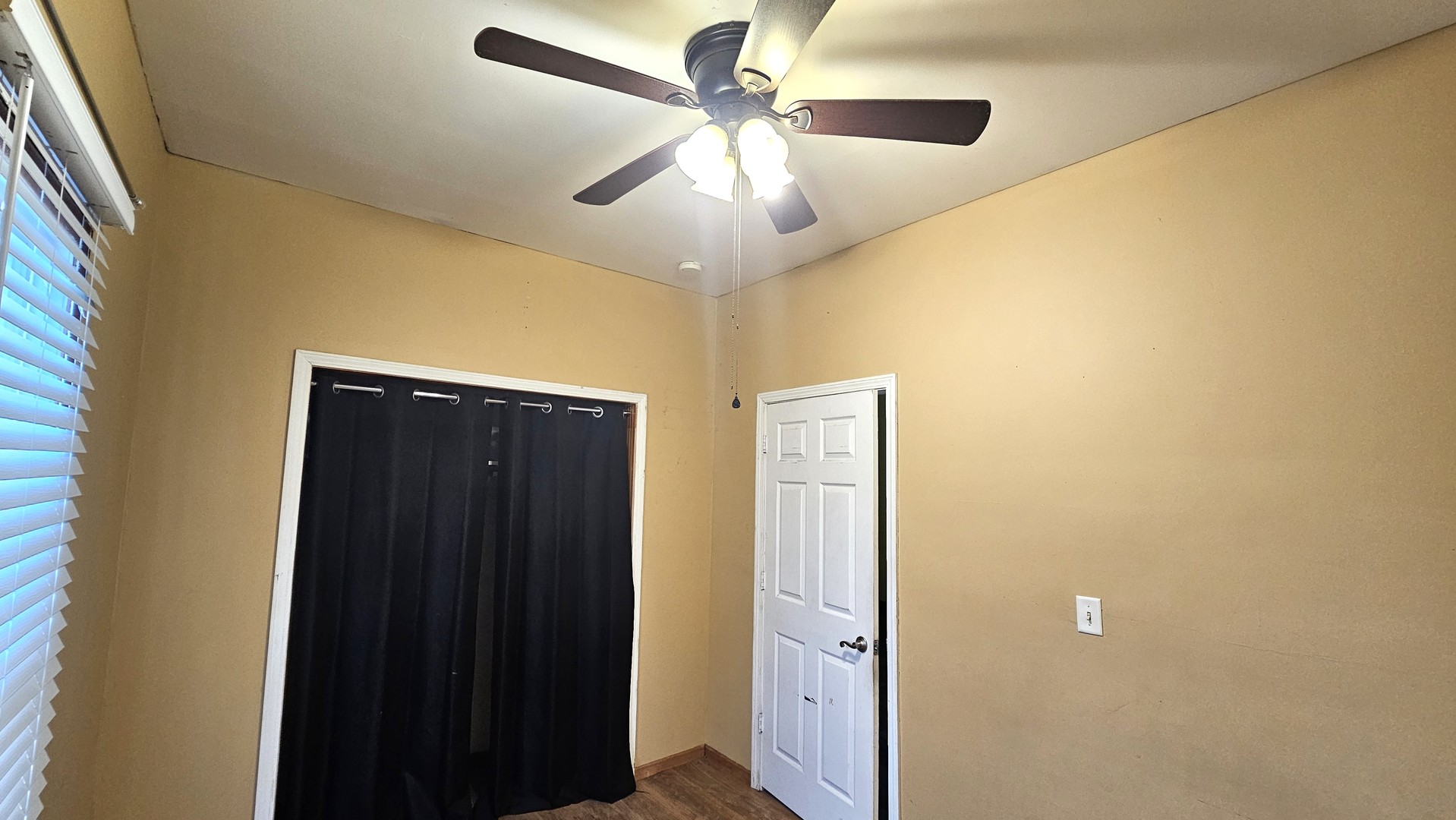 426 N Hebbard Street, Joliet, IL 60432