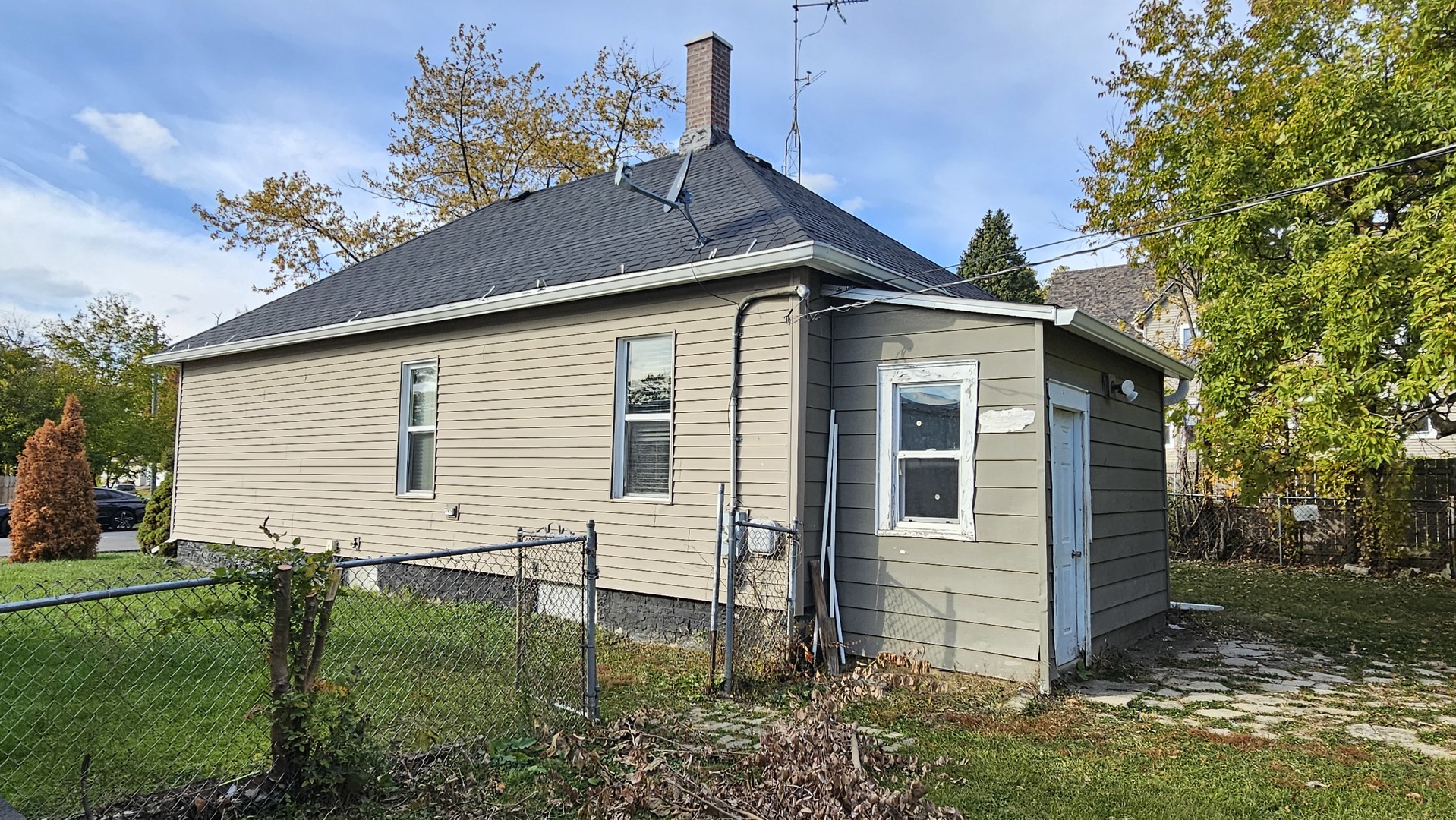 426 N Hebbard Street, Joliet, IL 60432