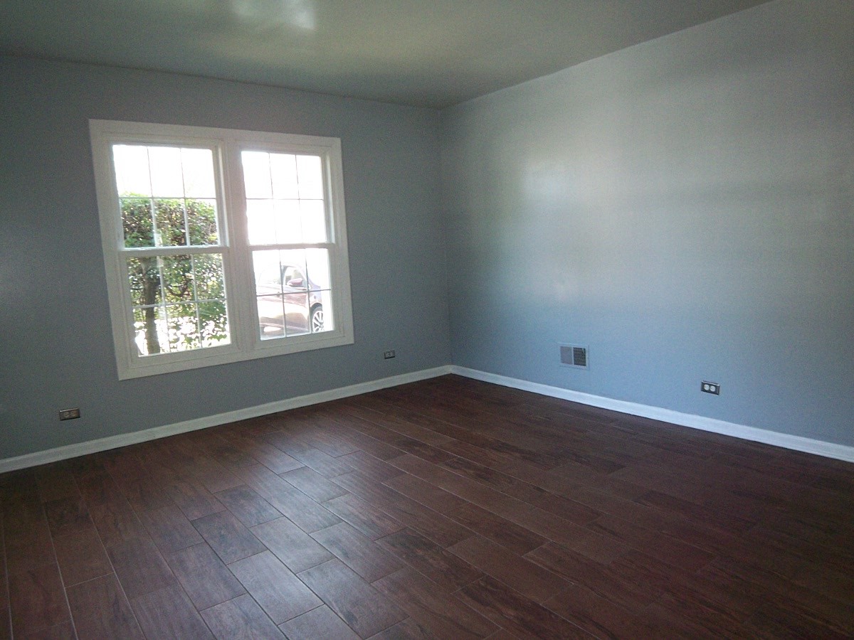 1925 Georgetown Lane, Hoffman Estates, IL 60169