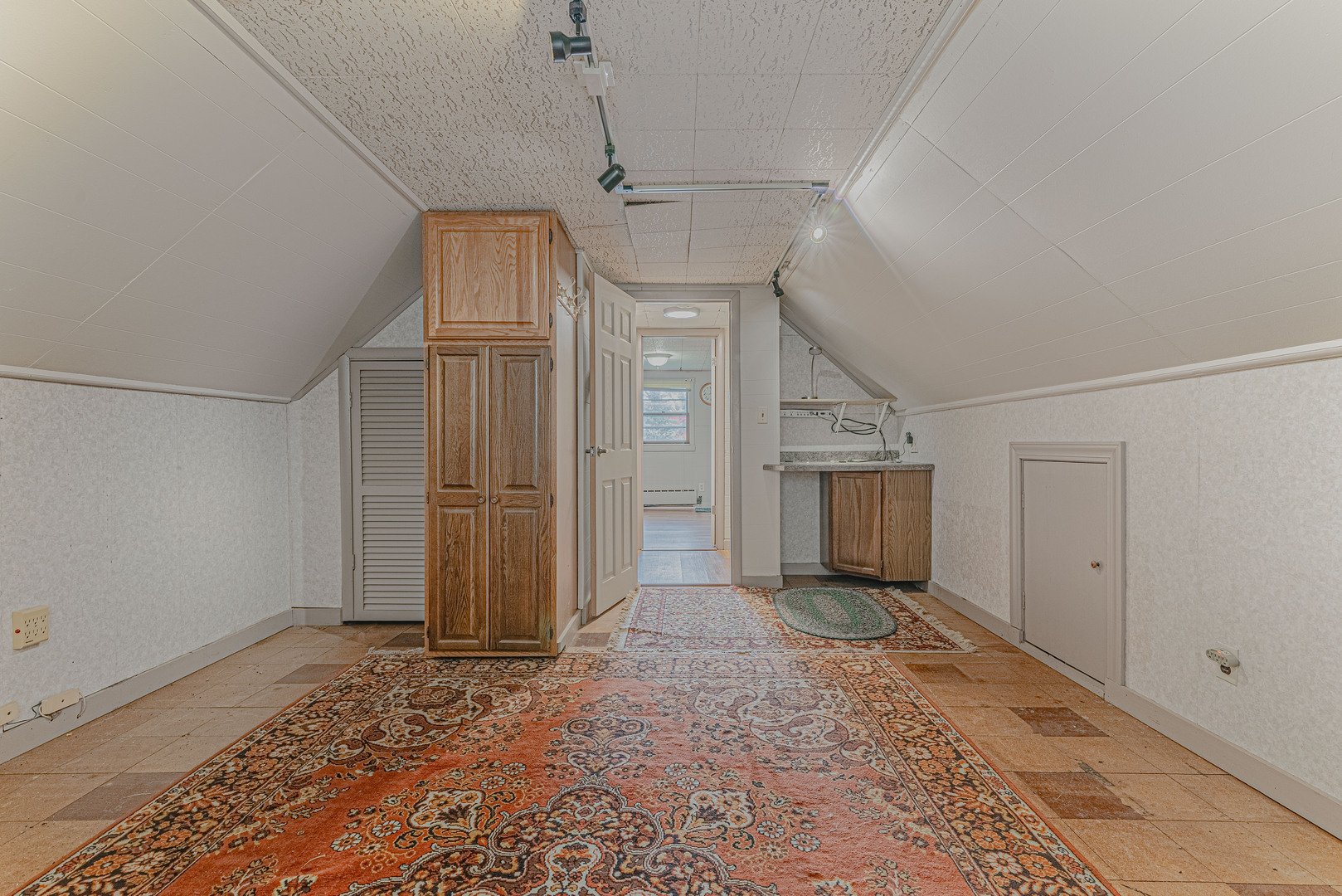 1414 Belle Plaine Avenue, Gurnee, IL 60031