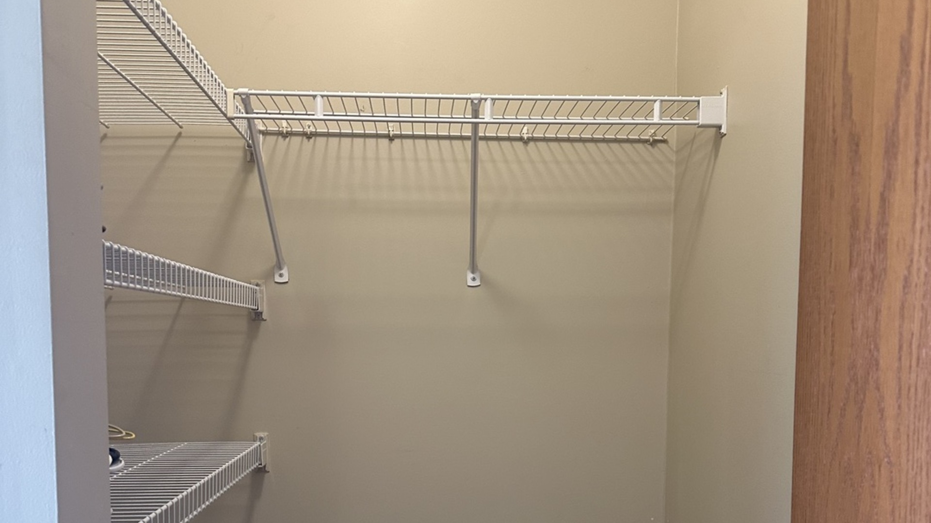 2358 TWILIGHT Drive, Aurora, IL 60503