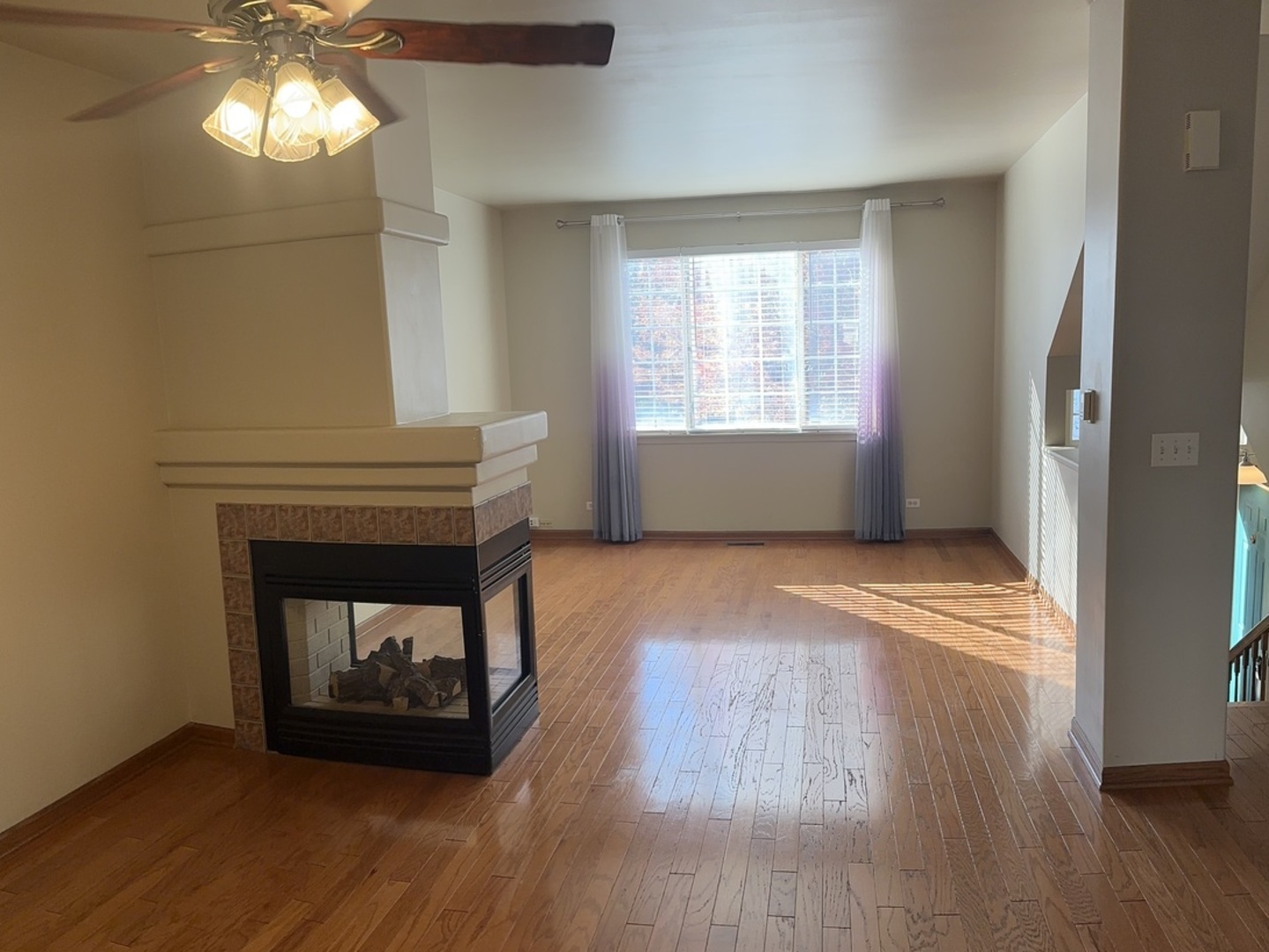 2358 TWILIGHT Drive, Aurora, IL 60503