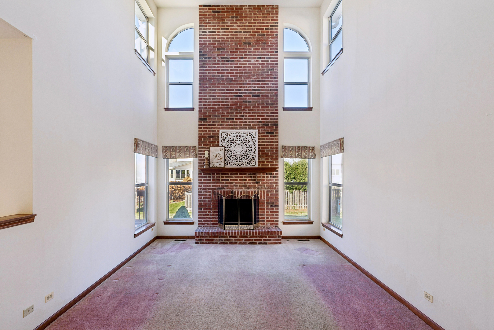 1166 Hummingbird Lane, Grayslake, IL 60030