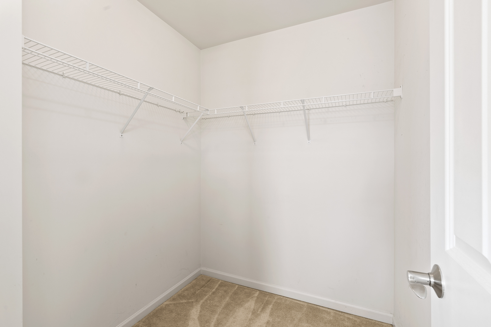 3568 Gabrielle Lane, Aurora, IL 60504