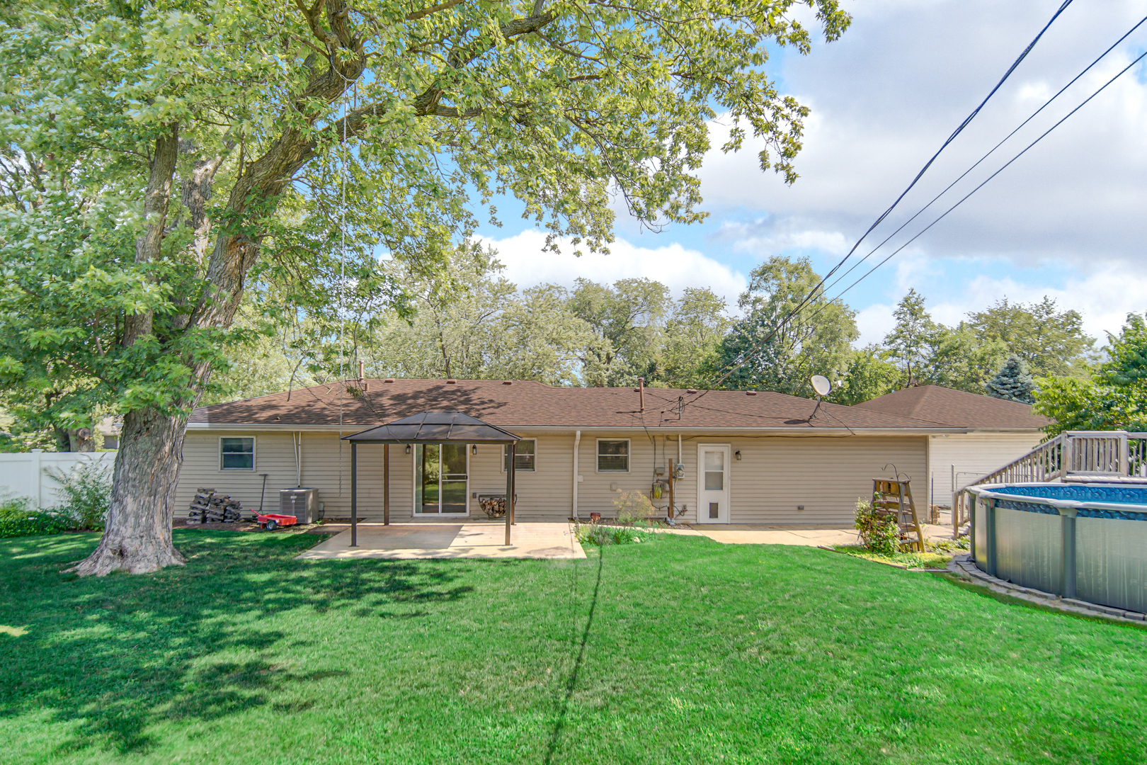 2540 Crystal Drive, Joliet, IL 60435