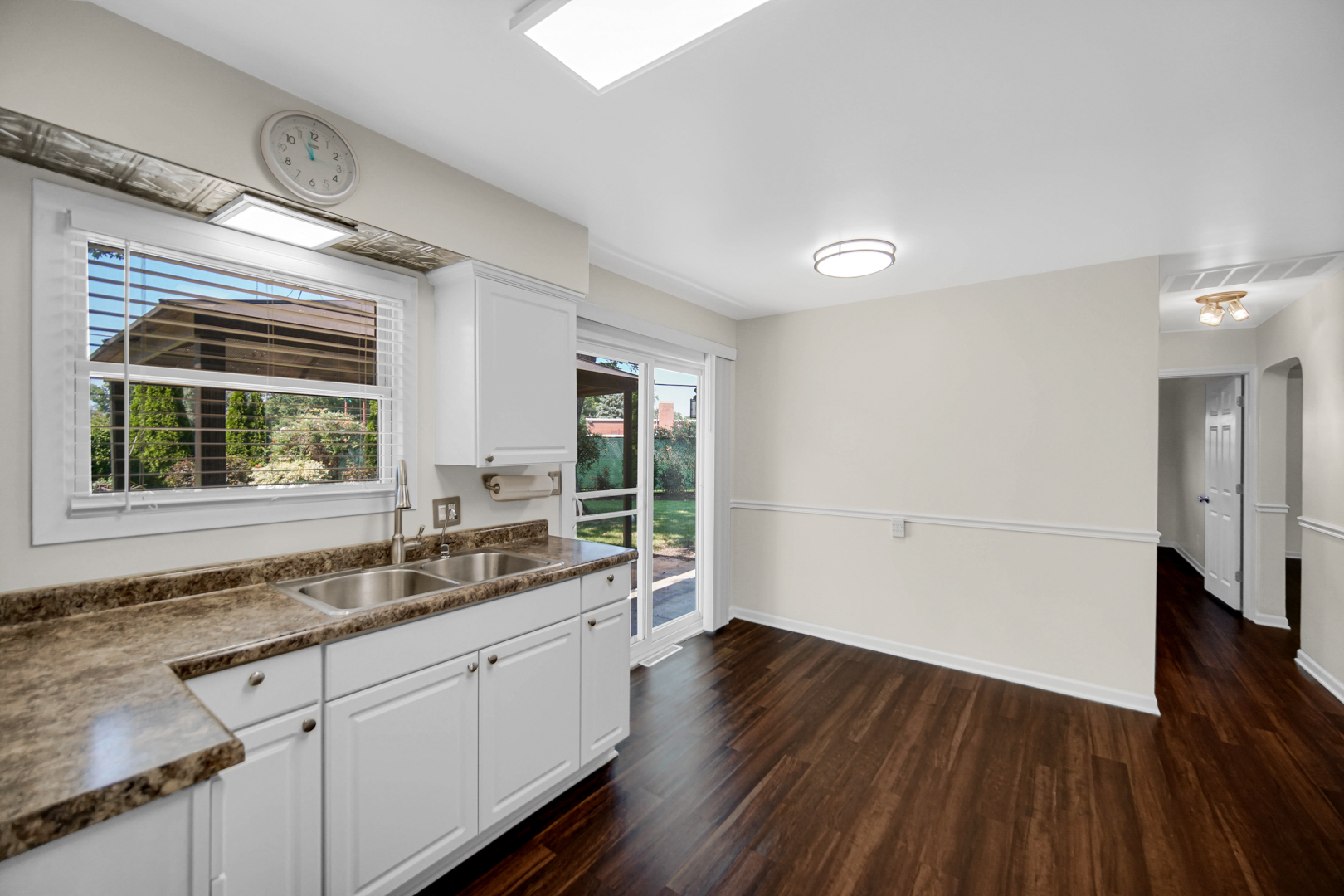 2540 Crystal Drive, Joliet, IL 60435