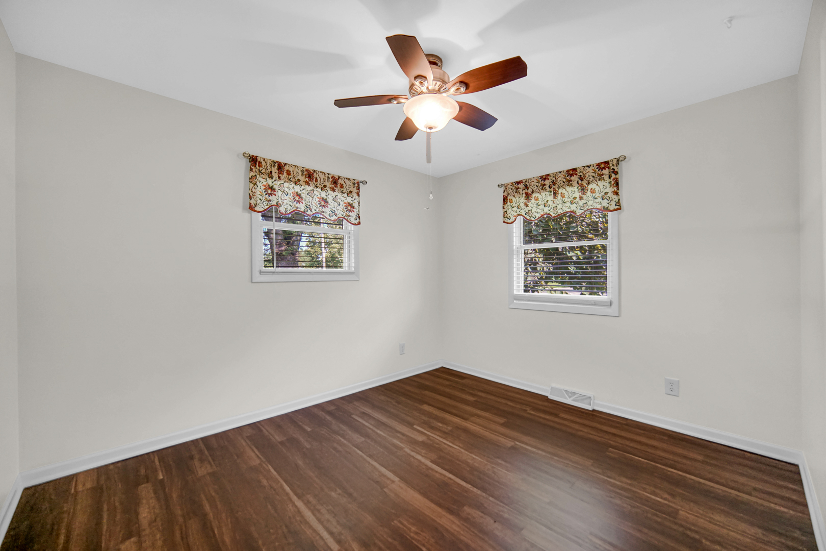 2540 Crystal Drive, Joliet, IL 60435