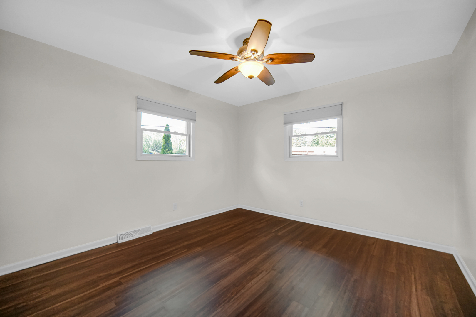 2540 Crystal Drive, Joliet, IL 60435