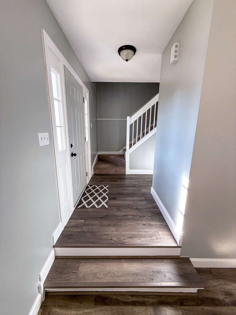 1629 Silver Springs Court, Aurora, IL 60504