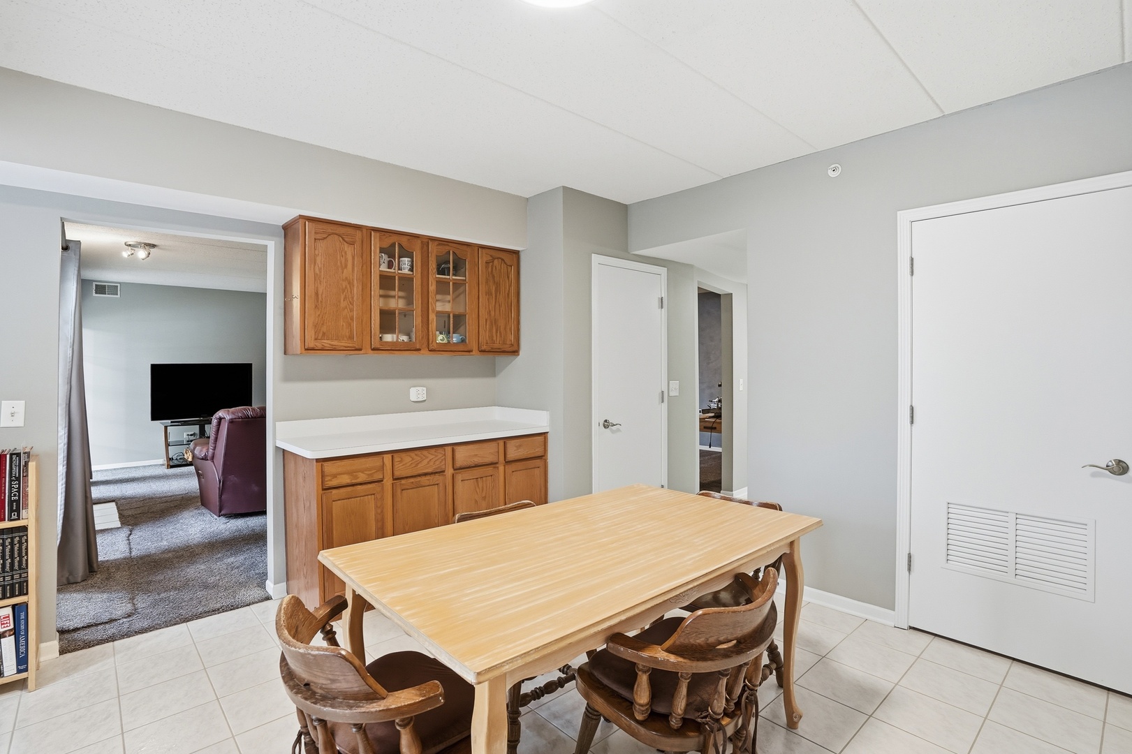 7767 Bristol Park Drive #1NW, Tinley Park, IL 60477