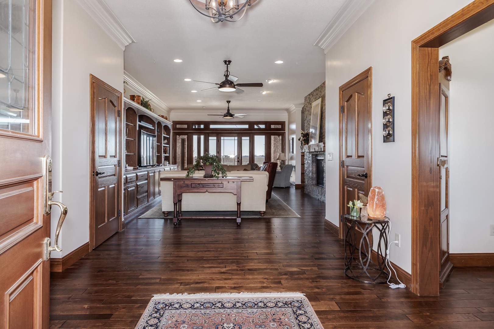 14431 E 2400 North Road, Hudson, IL 61748