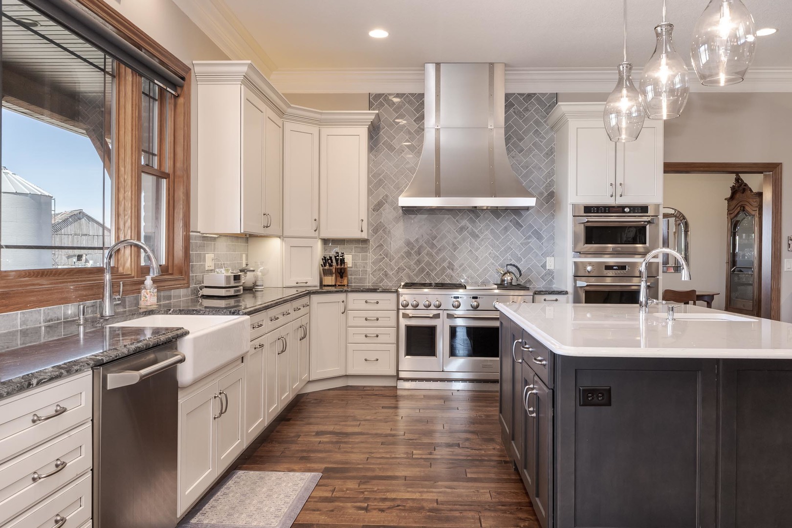 14431 E 2400 North Road, Hudson, IL 61748