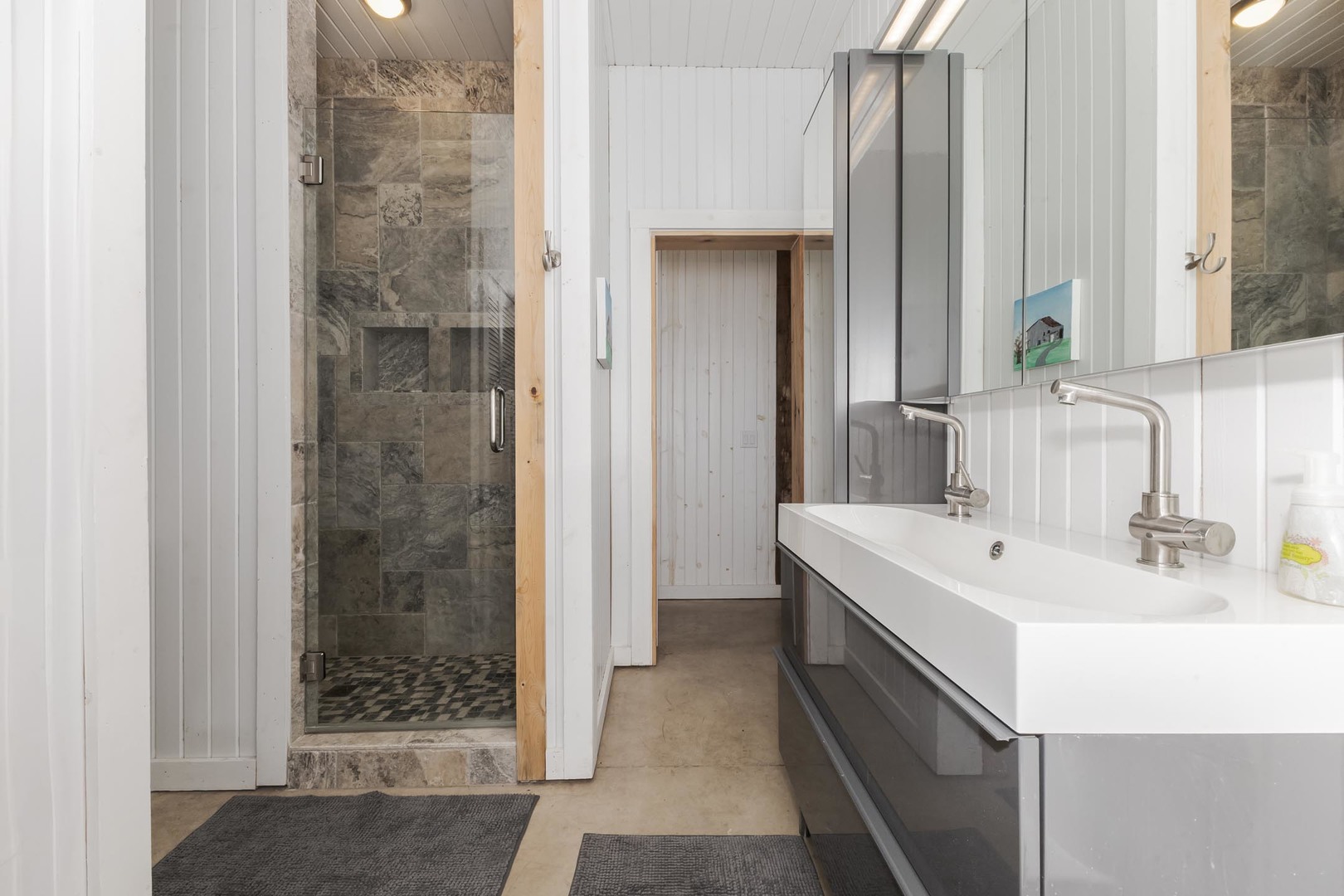 14431 E 2400 North Road, Hudson, IL 61748