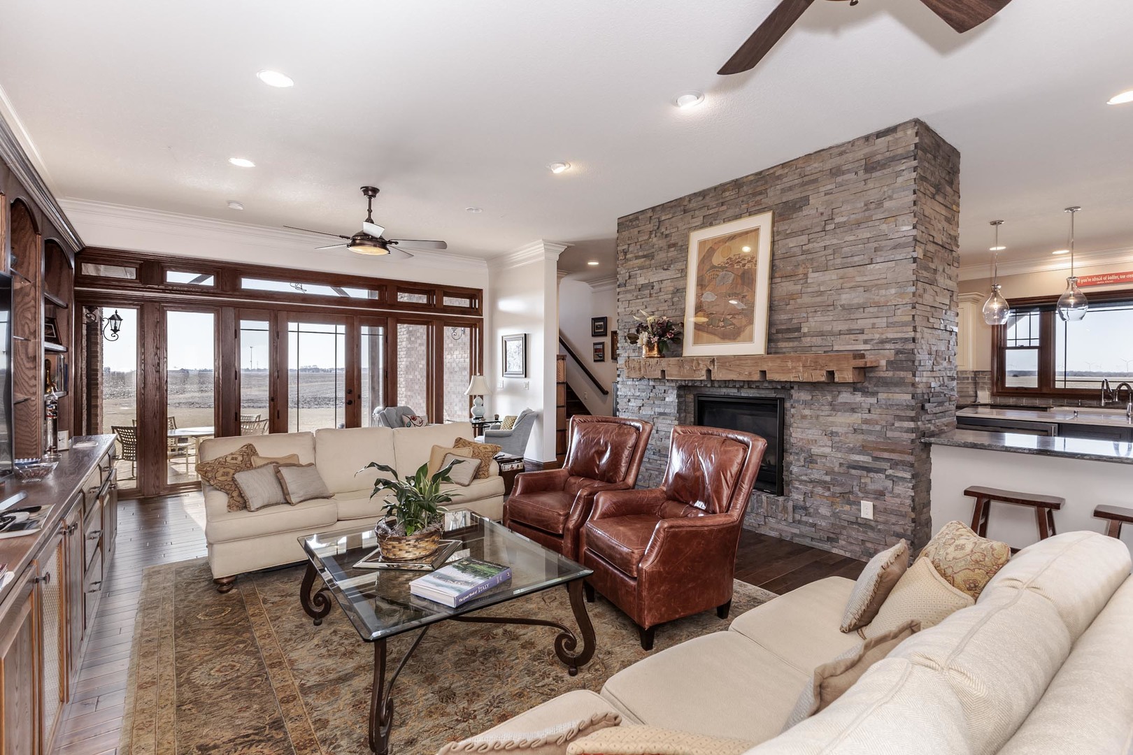 14431 E 2400 North Road, Hudson, IL 61748