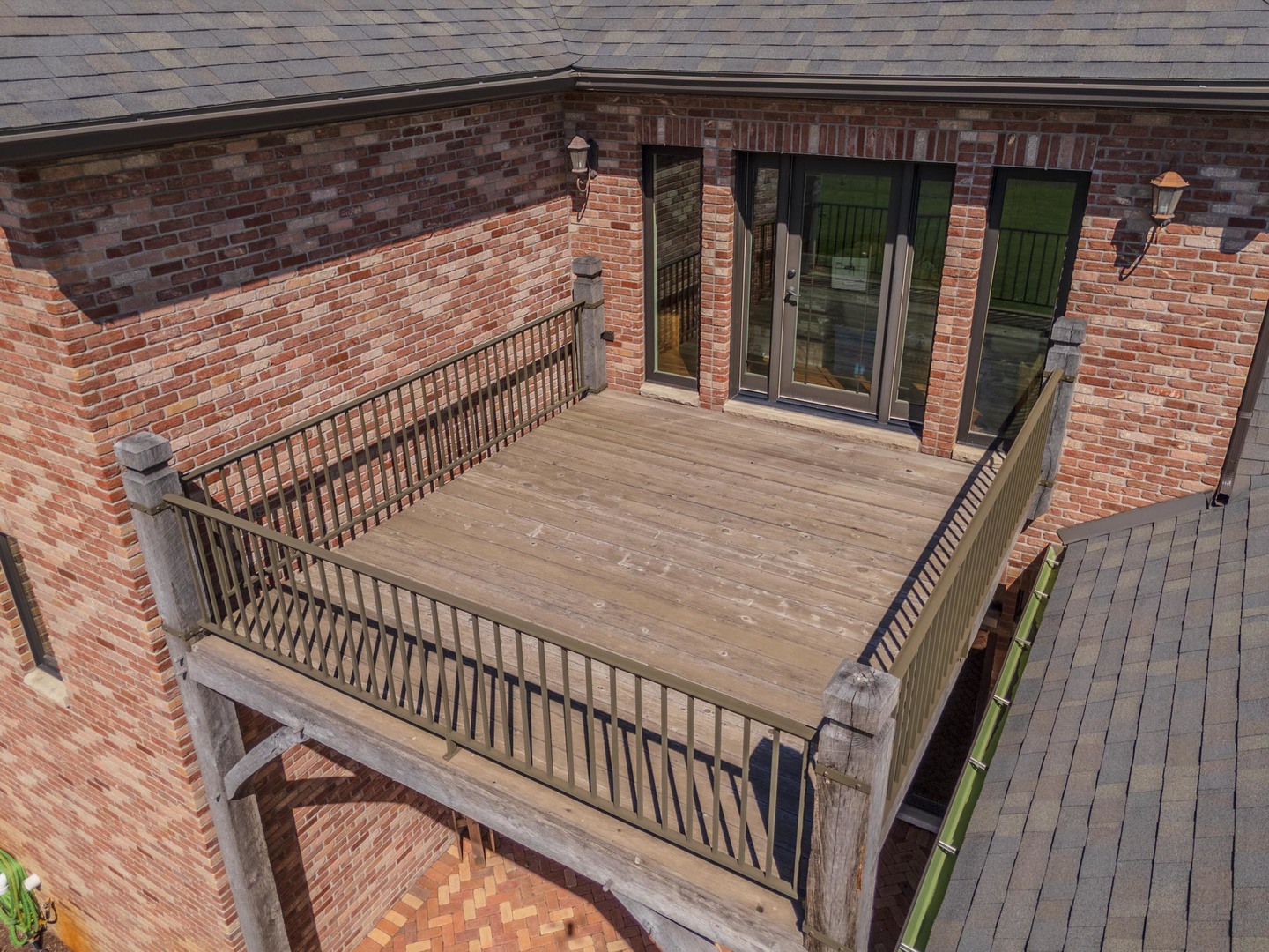 14431 E 2400 North Road, Hudson, IL 61748