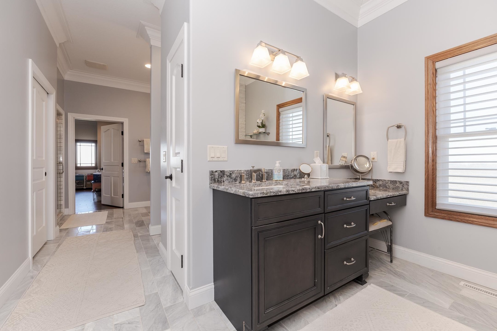 14431 E 2400 North Road, Hudson, IL 61748