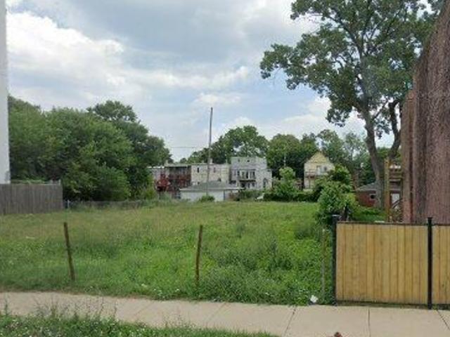 6829 S State Street, Chicago, IL 60637