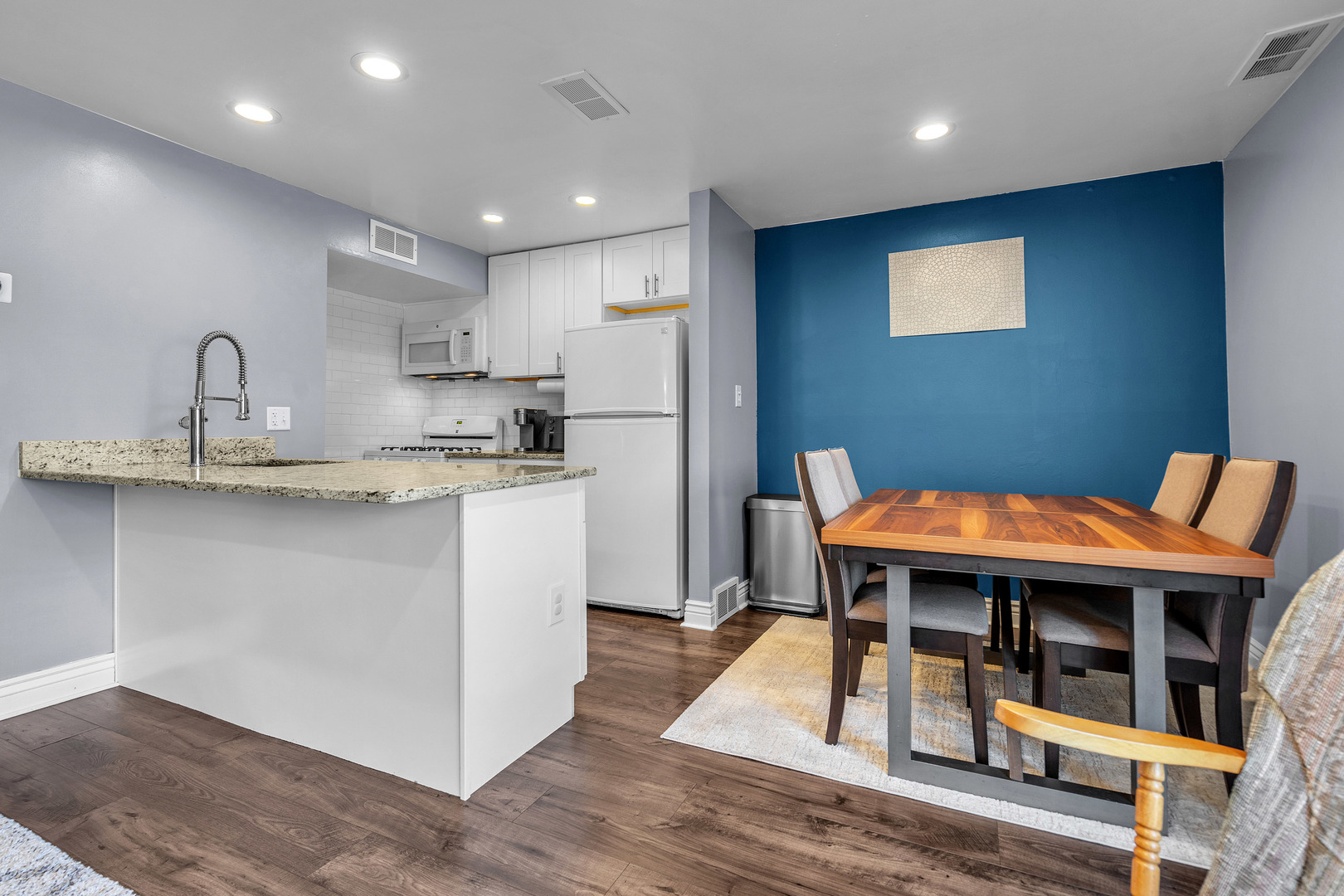 9829 Nottingham Avenue #10, Chicago Ridge, IL 60415