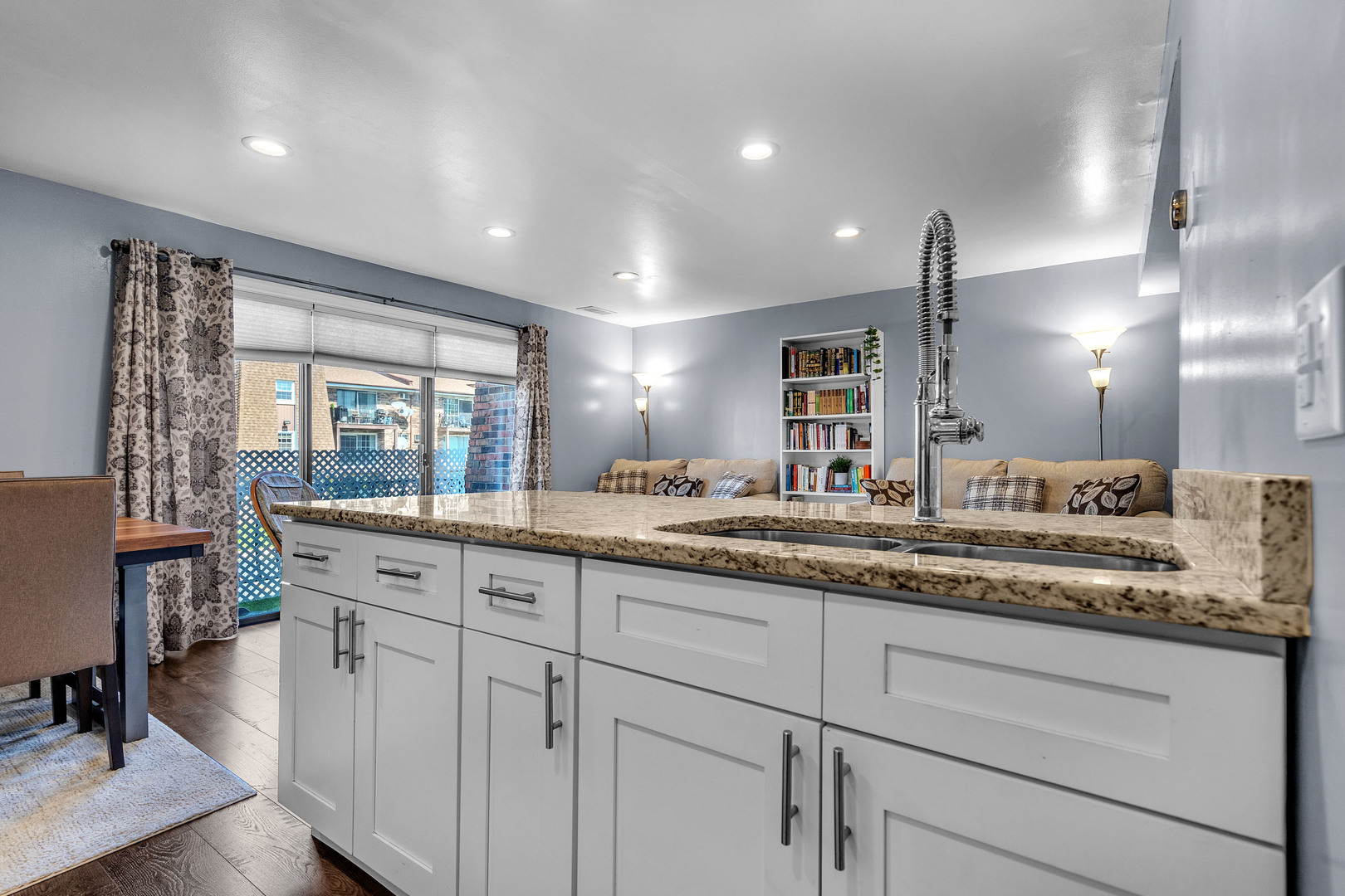 9829 Nottingham Avenue #10, Chicago Ridge, IL 60415