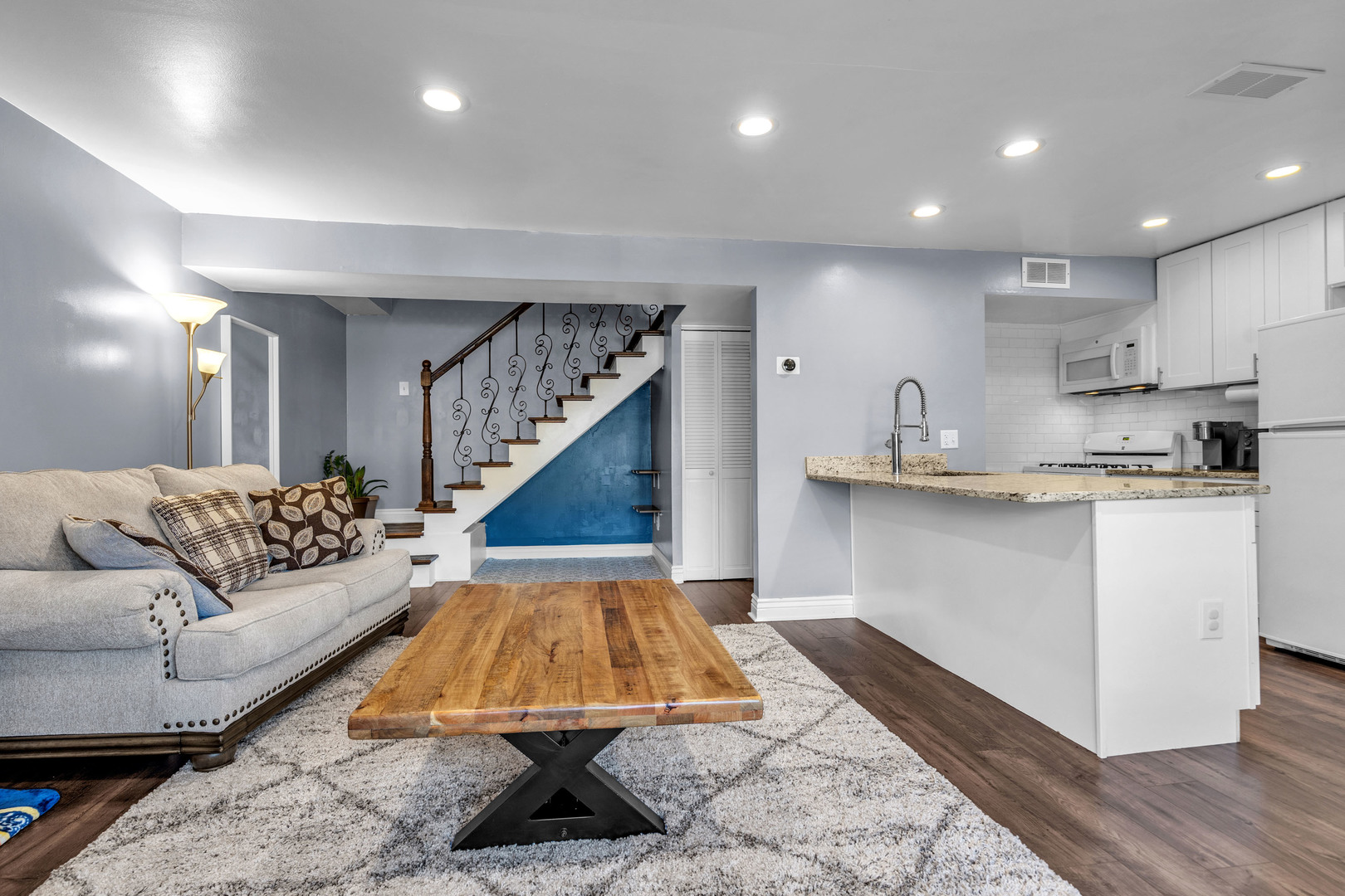 9829 Nottingham Avenue #10, Chicago Ridge, IL 60415