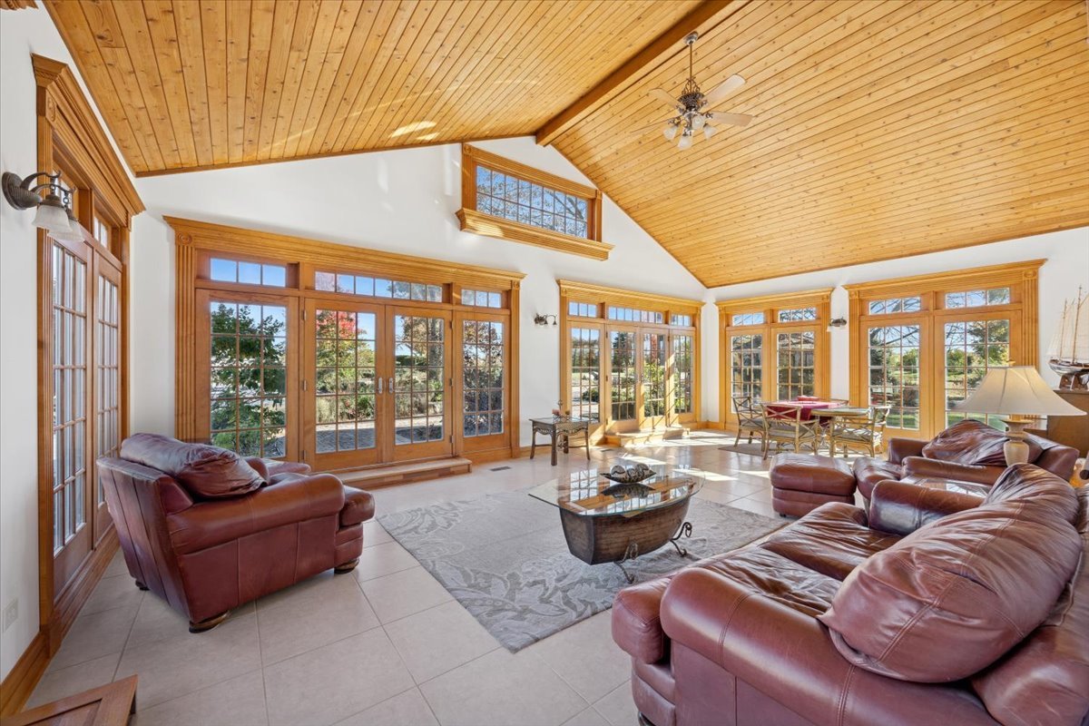 22962 S Harlem Avenue, Frankfort, IL 60423