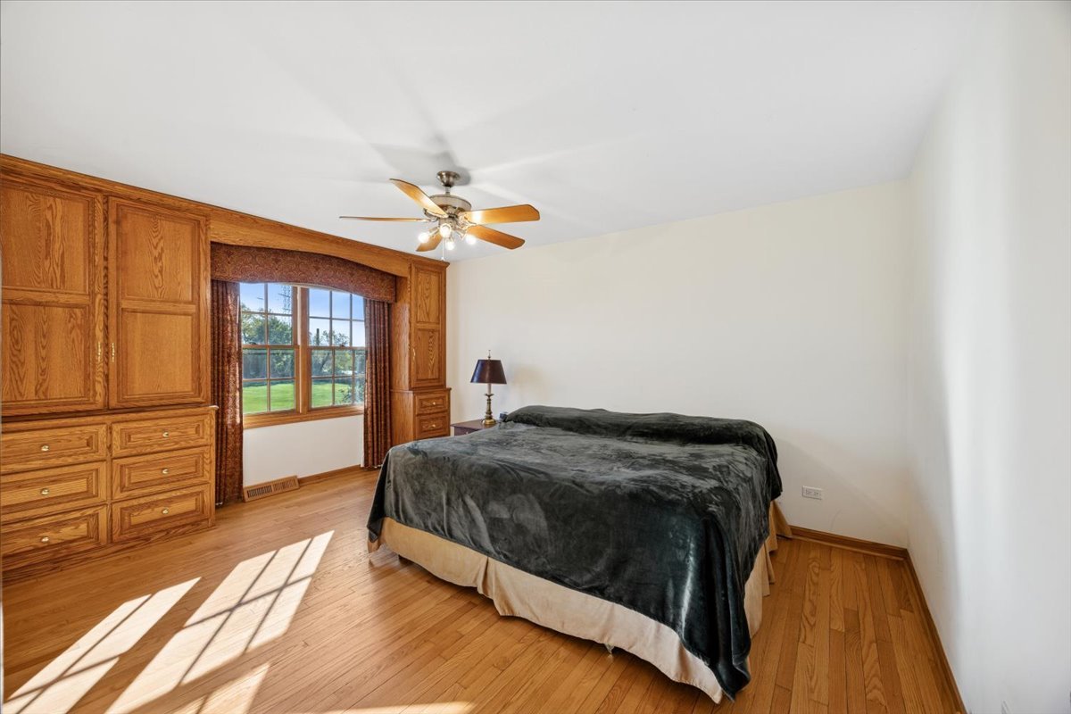 22962 S Harlem Avenue, Frankfort, IL 60423