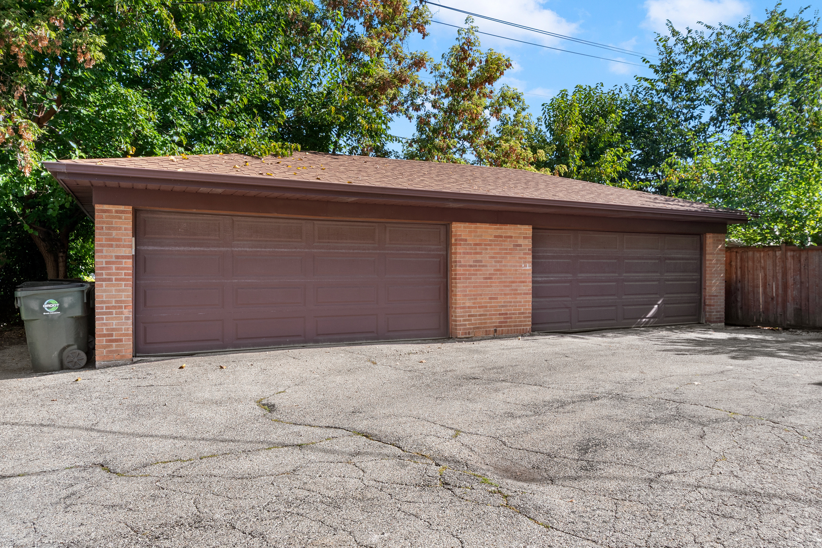 249 S VINE Avenue #B, Park Ridge, IL 60068