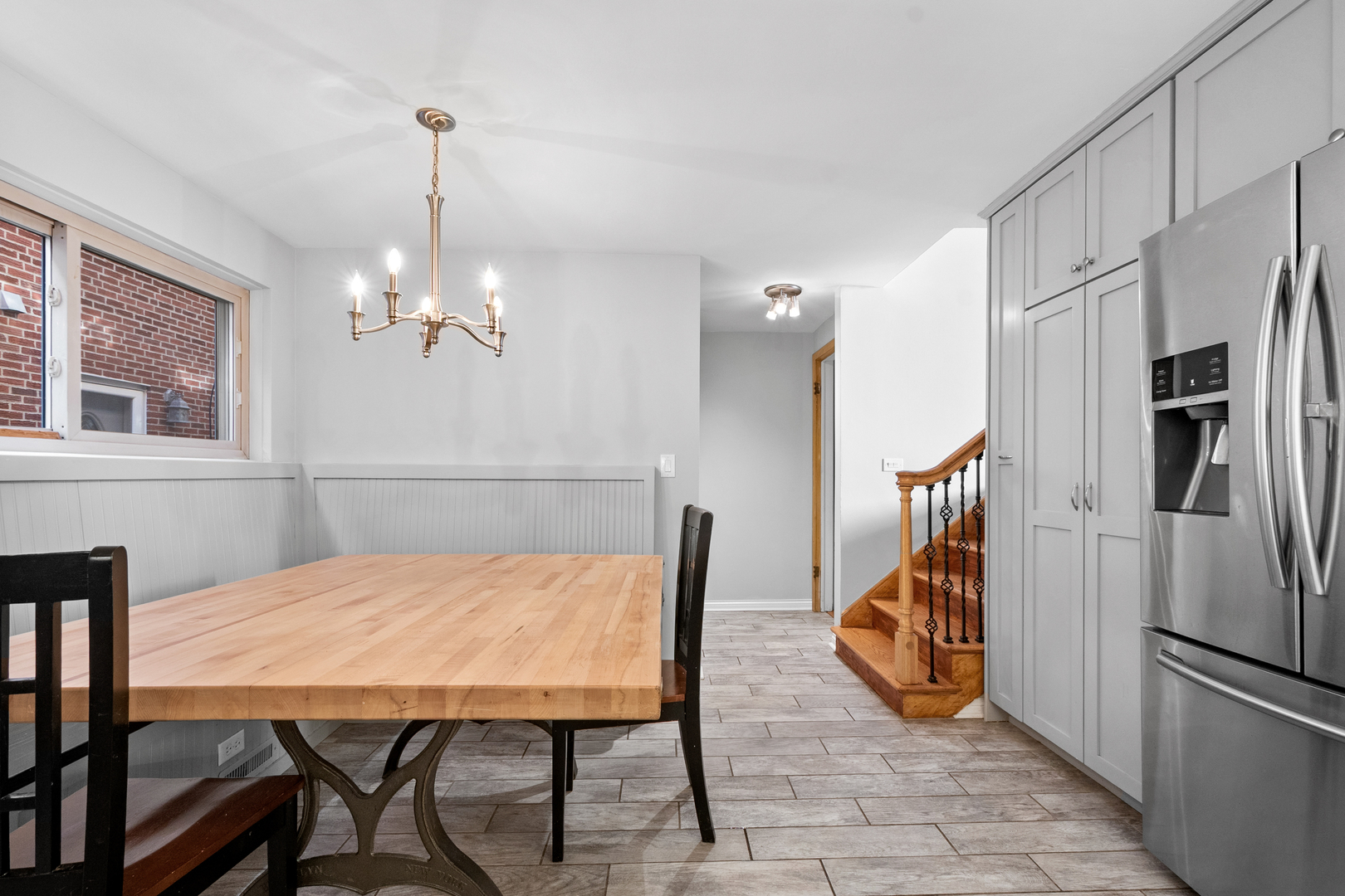 249 S VINE Avenue #B, Park Ridge, IL 60068