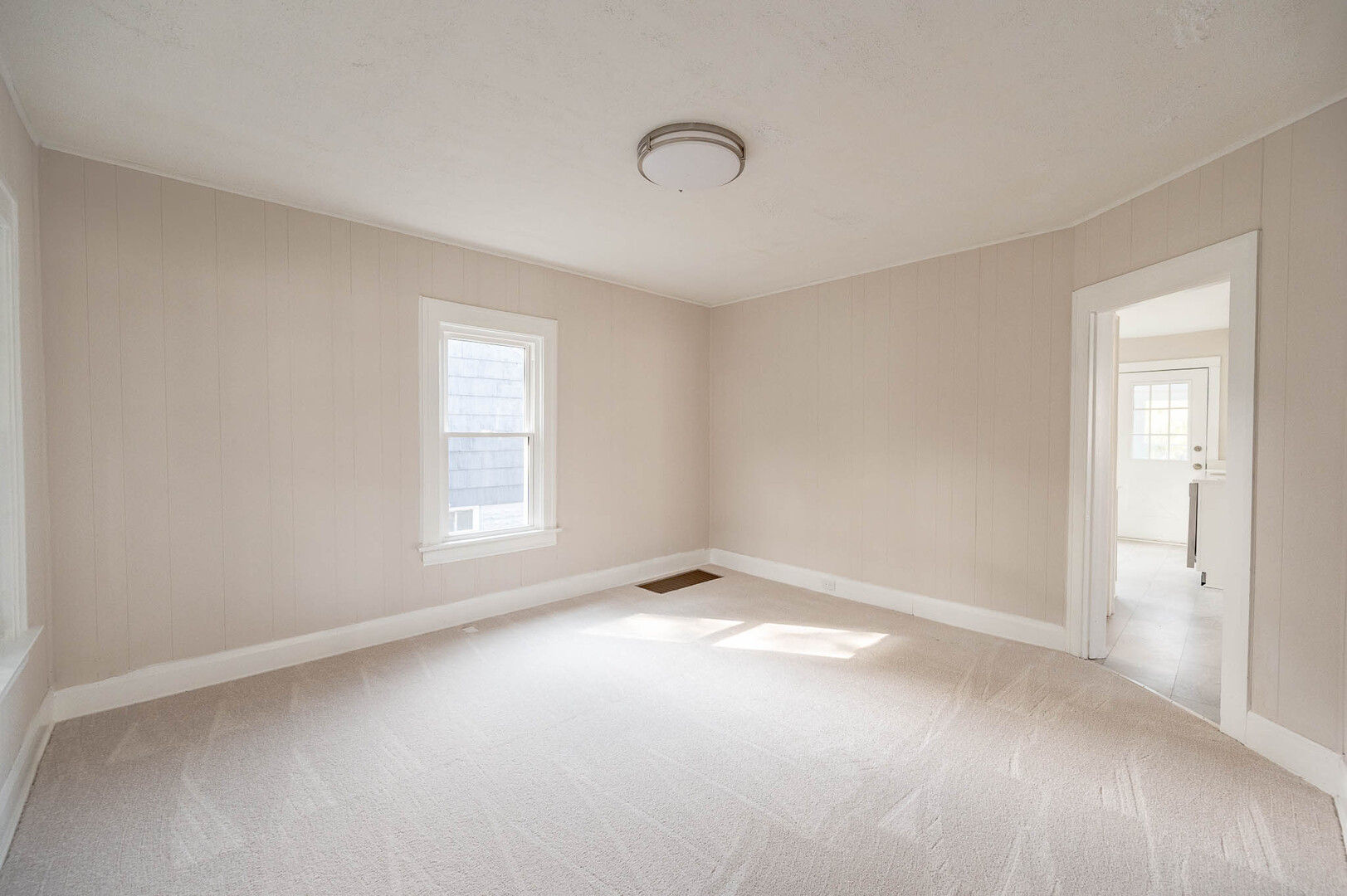 129 W Blair Street, West Chicago, IL 60185