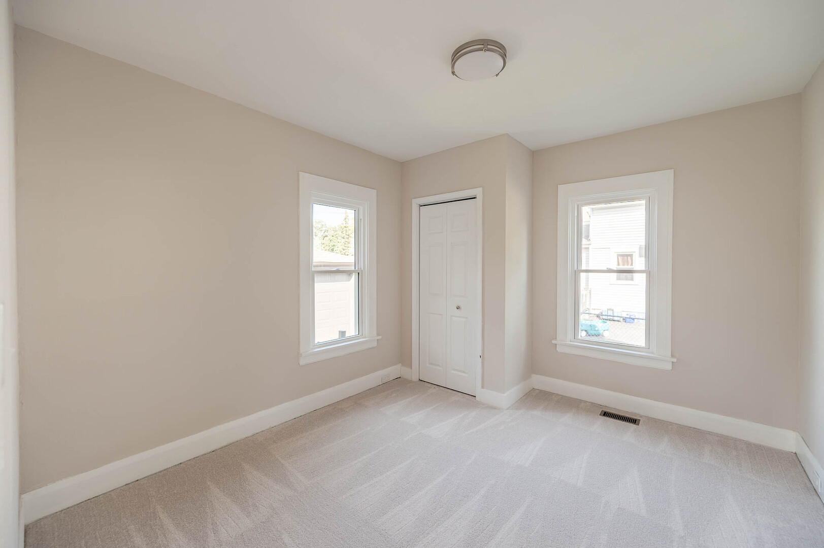 129 W Blair Street, West Chicago, IL 60185