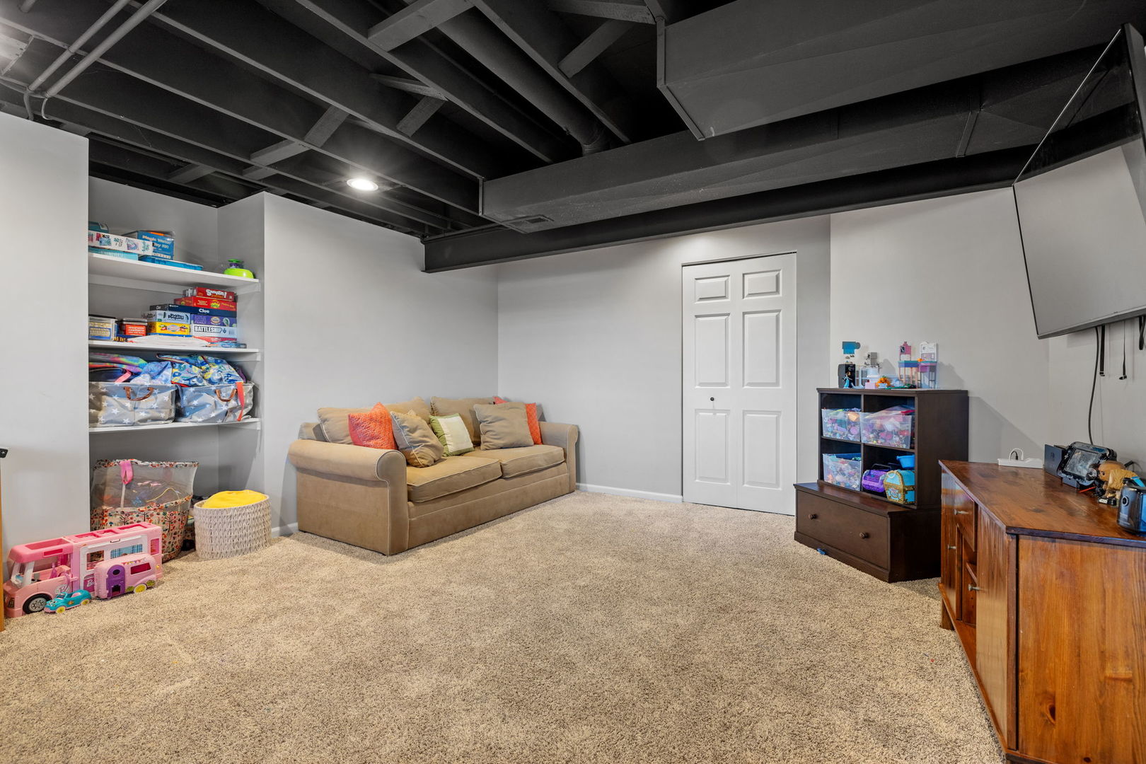 2721 Great Meadow Drive, Joliet, IL 60432