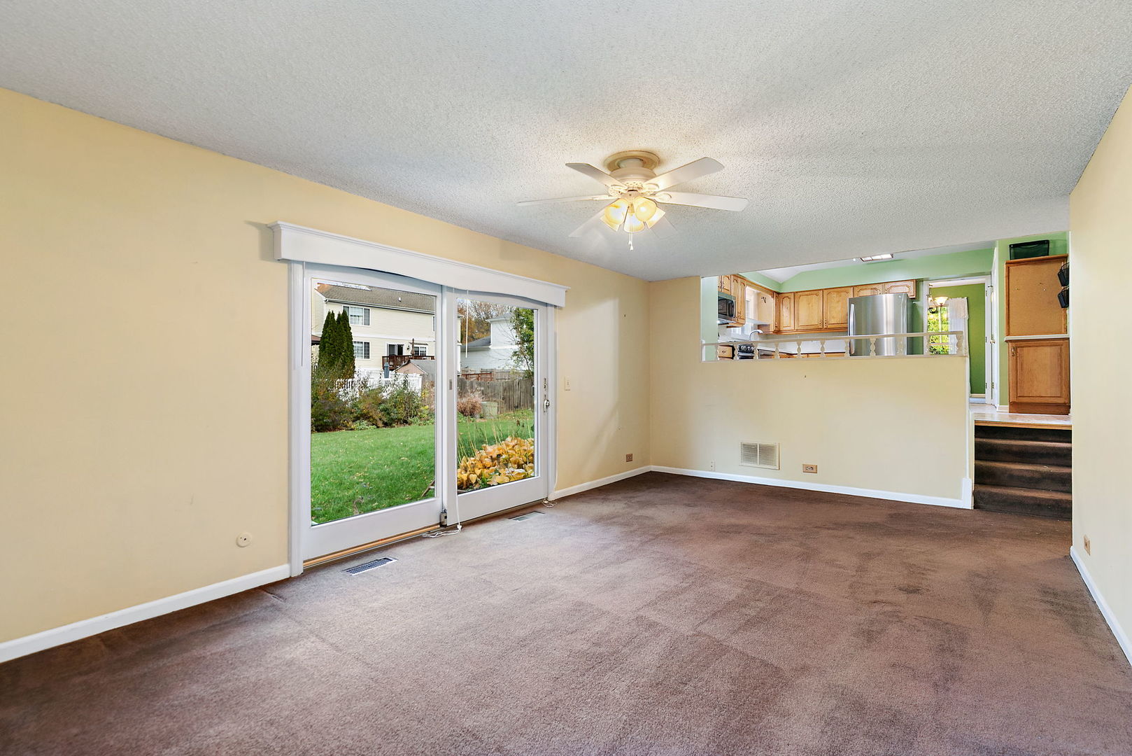 517 Sheffield Road, Naperville, IL 60565