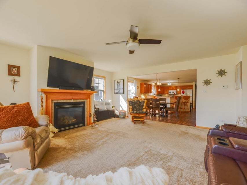 10123 Azalea Drive, Crown Point, IN 46307