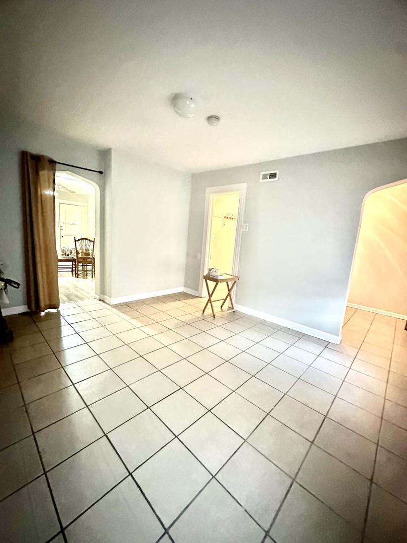 2738 S Christiana Avenue, Chicago, IL 60623