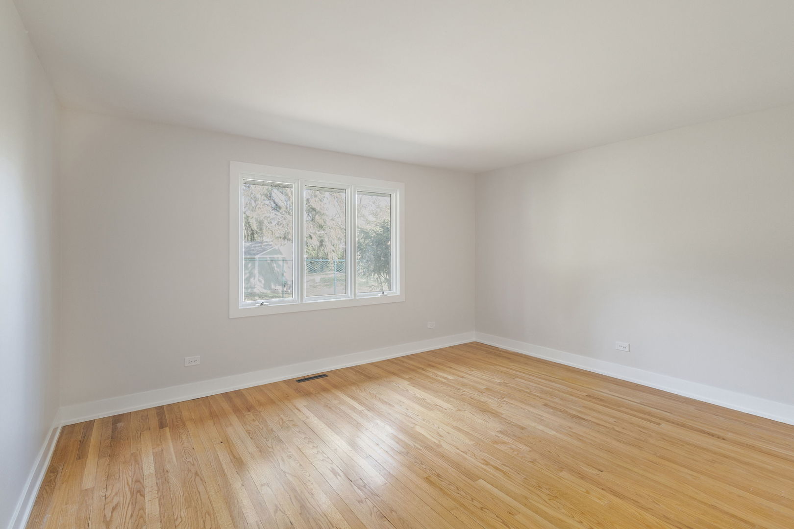 6710 W Golfview Lane, Palos Heights, IL 60463