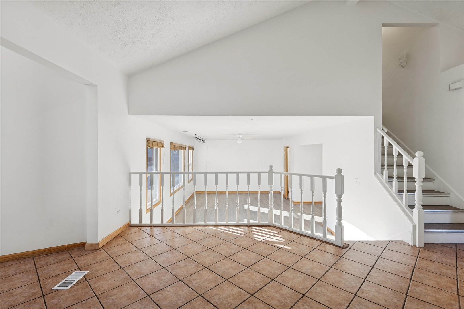 1424 Phoenix Lane, Joliet, IL 60431