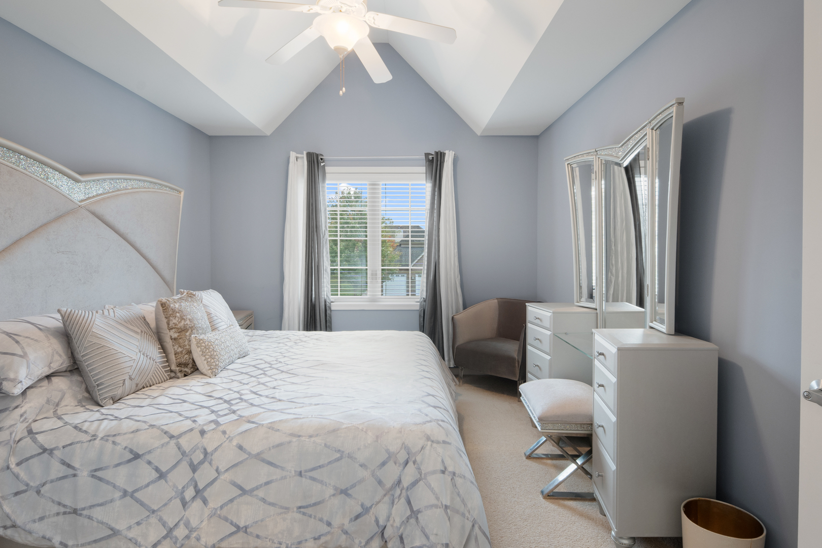 1161 Kate Drive, Yorkville, IL 60560