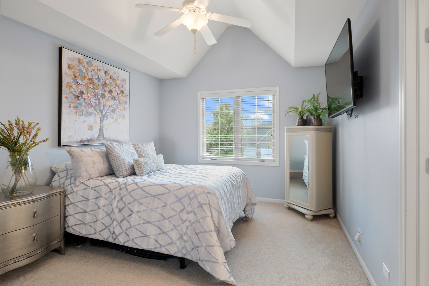 1161 Kate Drive, Yorkville, IL 60560